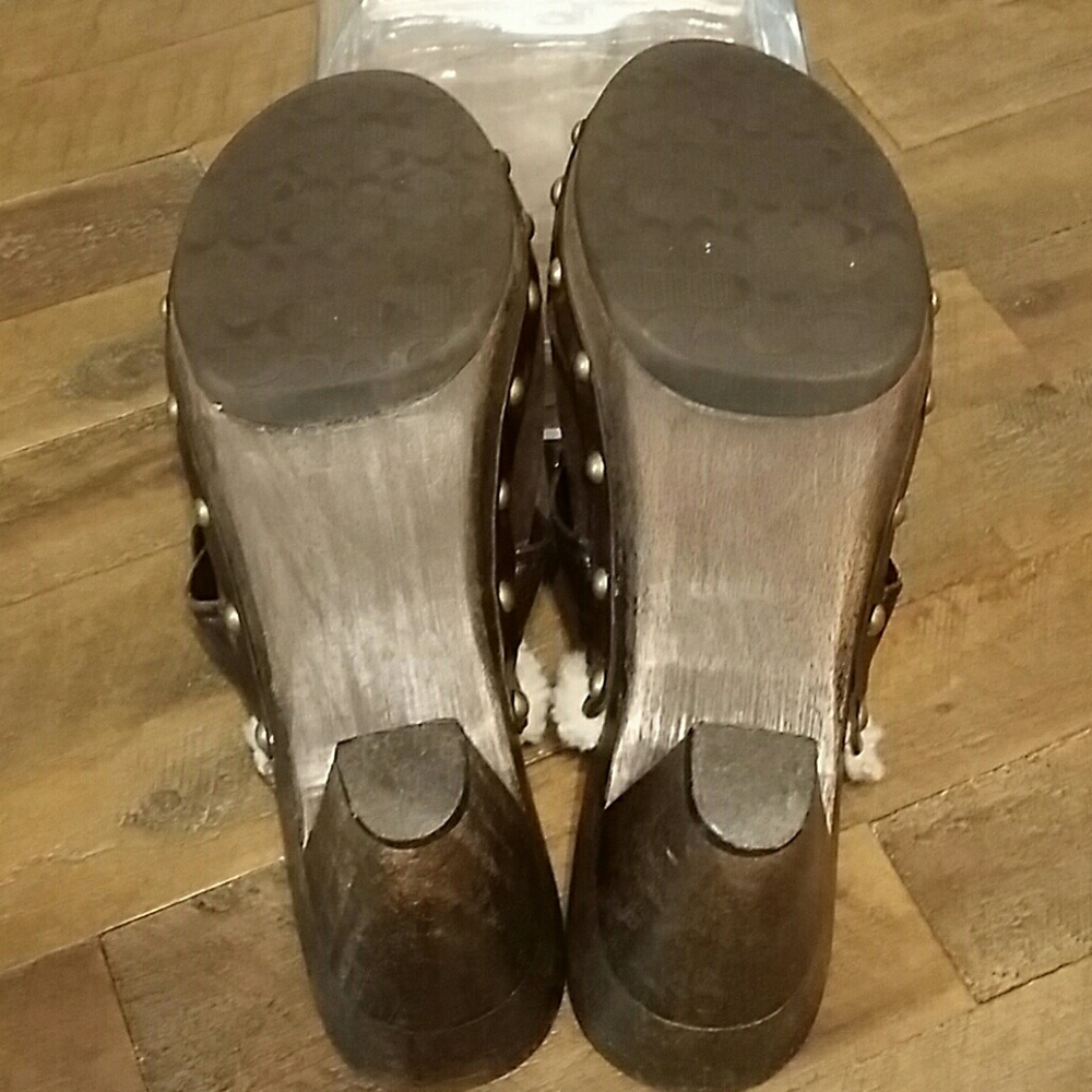 COACH  Clogs - Picture 7 of 8